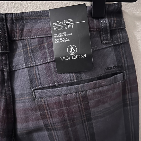 VOLCOM HIGH RISE. ANKLE FIT PANTS - Picture 3 of 7